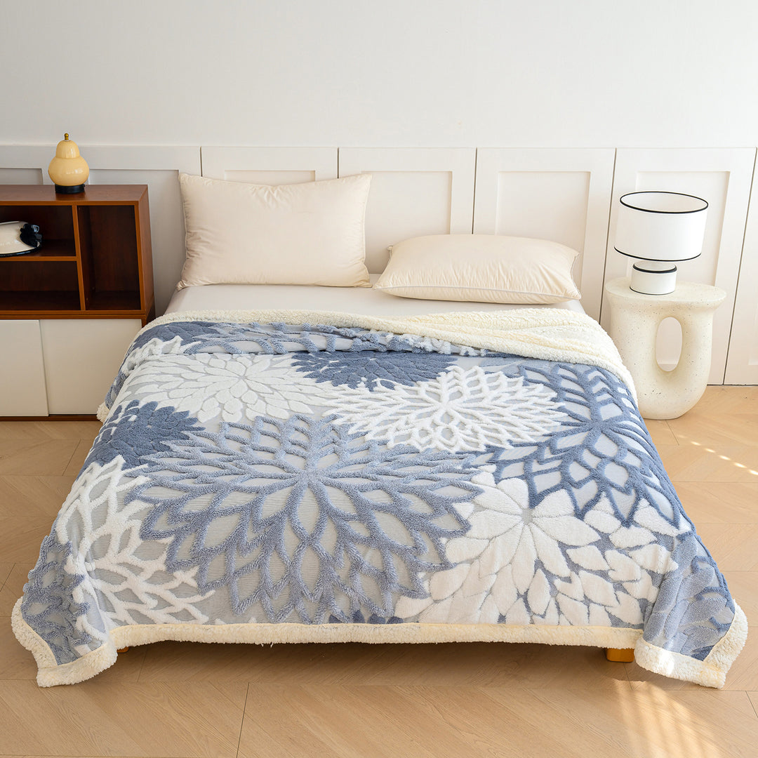 Warm double cuddle blanket with lamb fleece imitation