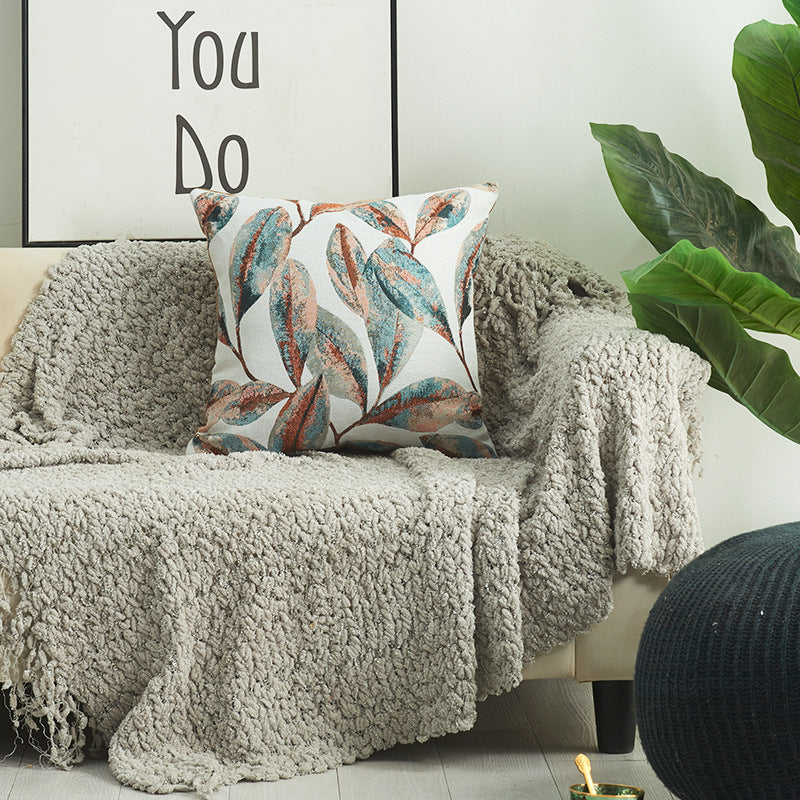 Leaf Pattern Decorative Pillow