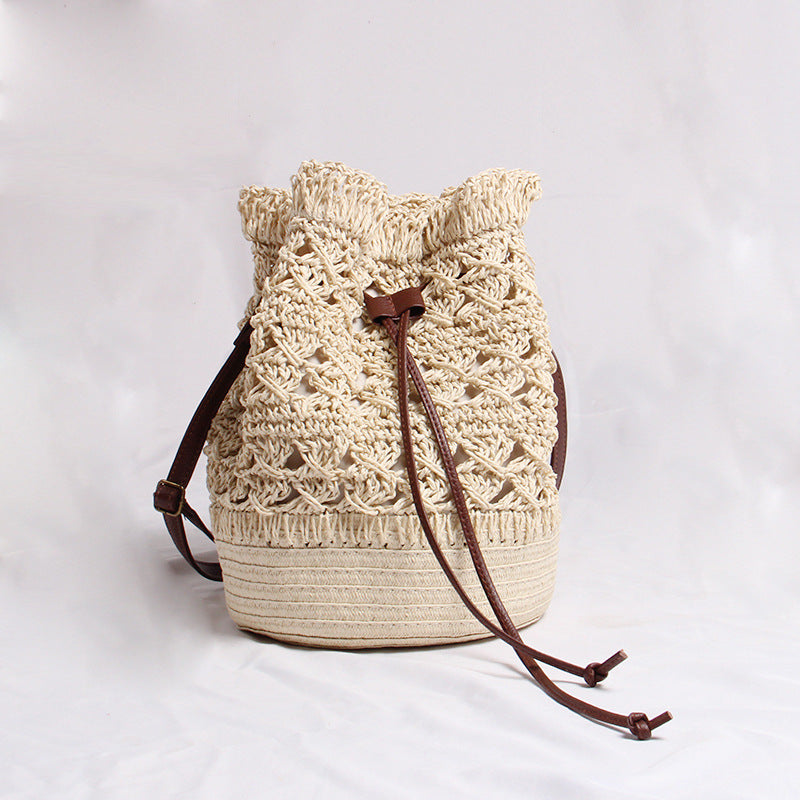 Handmade straw bag with leather accents Bowlift