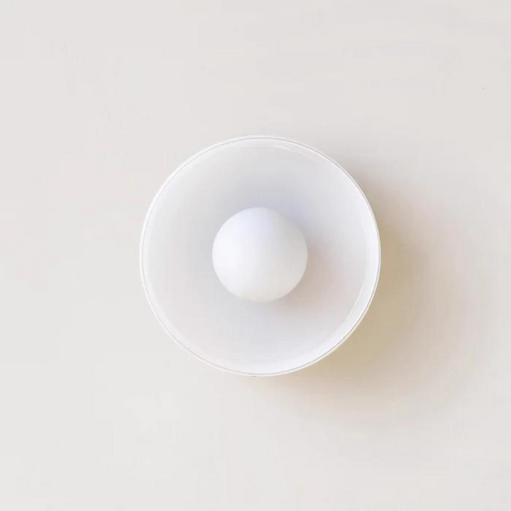 Round Ceiling Lamp with Stylish Functionality - LumiSphere | Bowlift