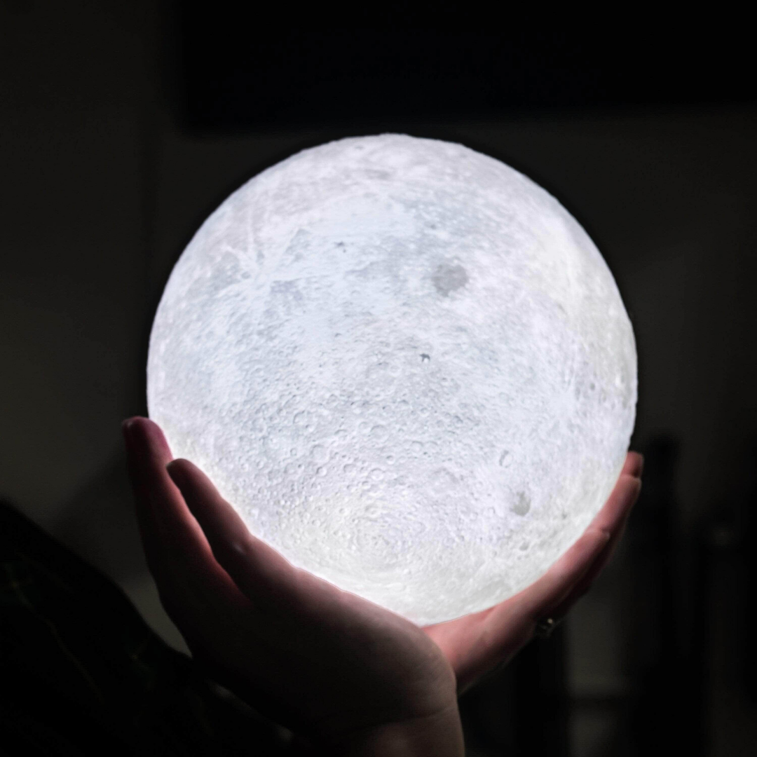 Moon Lamp Bowlift