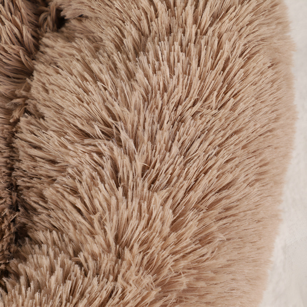 BowLift | Furry Paw-Shaped Pet Bed