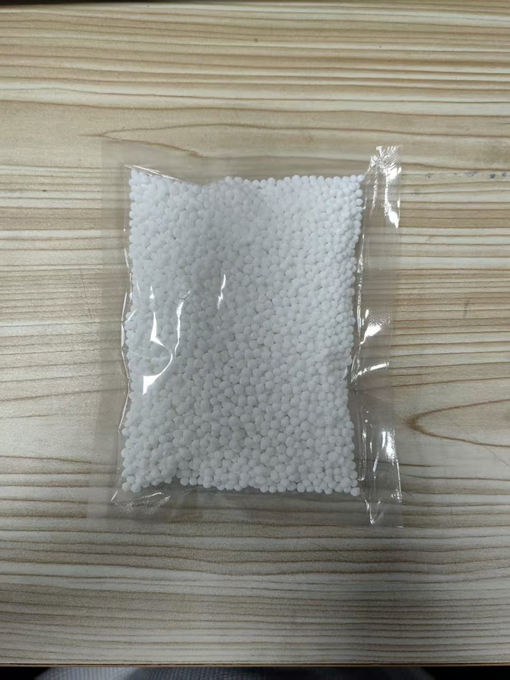 Hanging dehumidifying bag for wardrobes