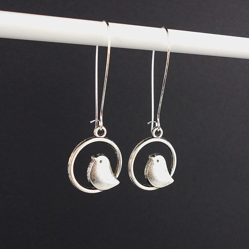 Bird-Themed Dangle Earrings Bowlift