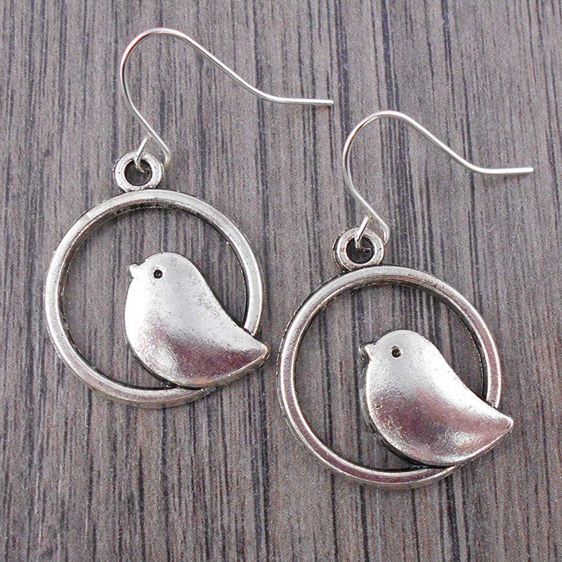 Bird-Themed Dangle Earrings Bowlift