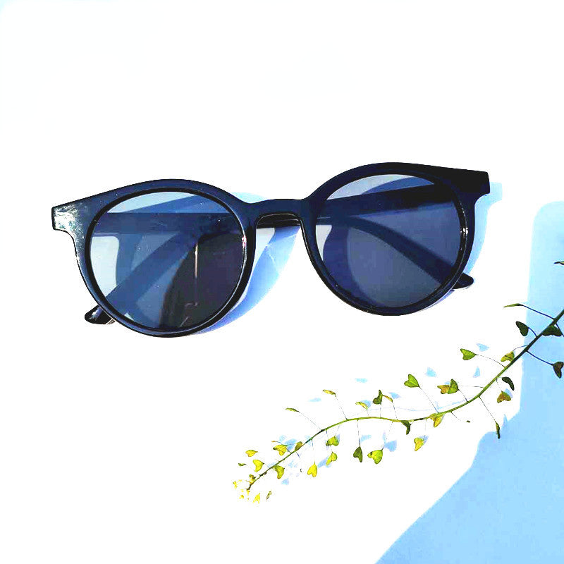 Vintage Inspired Round Frame Sunglasses Bowlift