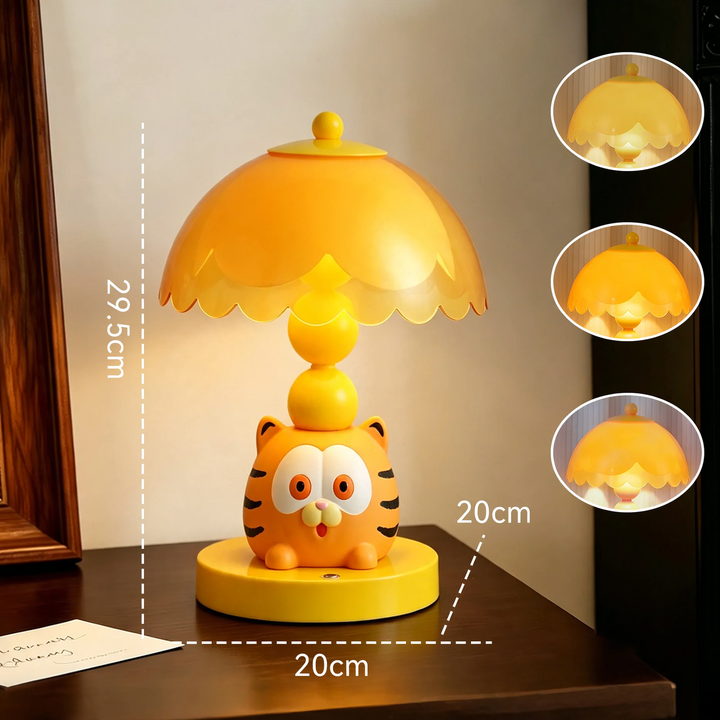 Yellow Garfield table lamp