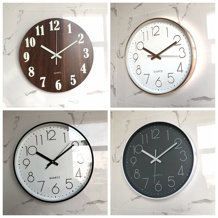 Wall clock in modern wood design Bowlift