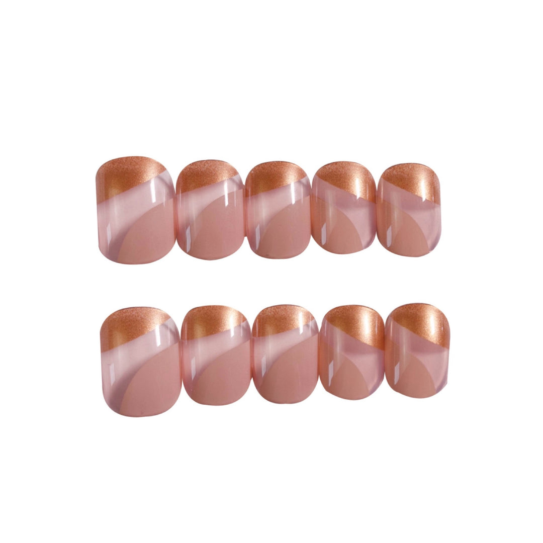 Artificial nails with elegant design and metallic finish Bowlift