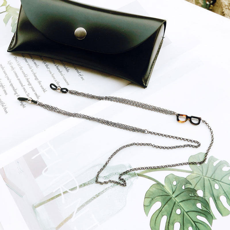 Stylish Multi-Chain Eyewear Holder Bowlift