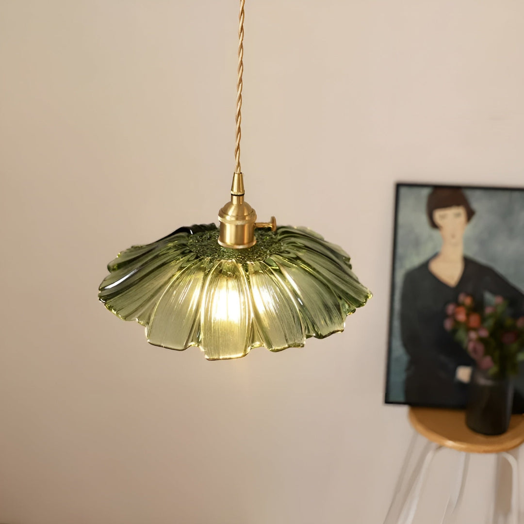 Hanging lamp with floral motif – Warm light & stylish design | For your home | Bowlift