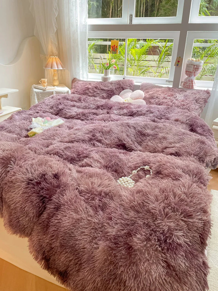 BowLift | FluffCandy - Luxury Long-Haired Duvet Cover for Winter Warmth