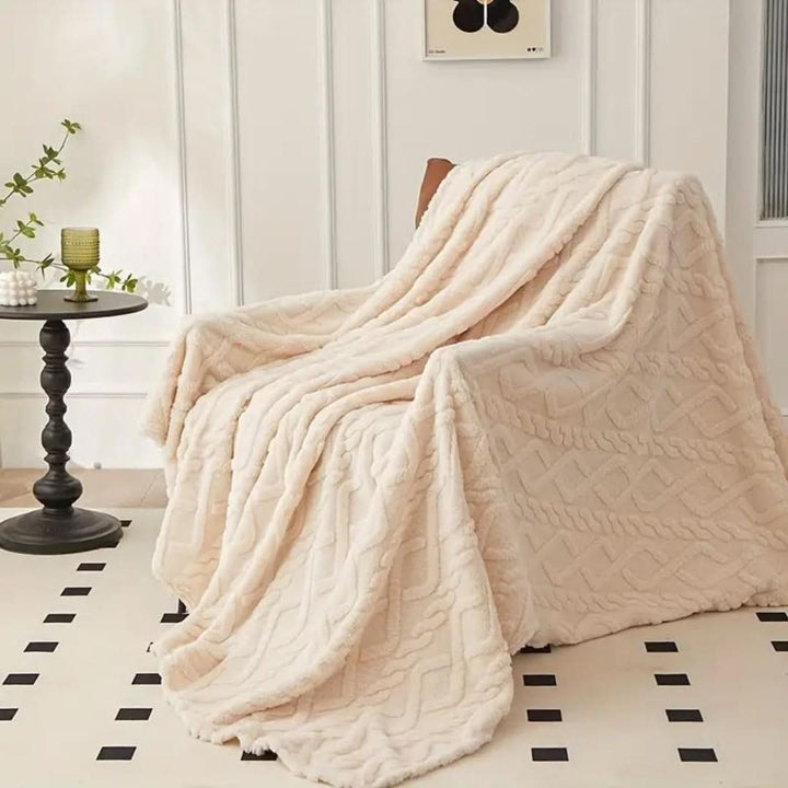 BowLift | DOLA - Cloud Soft Blanket