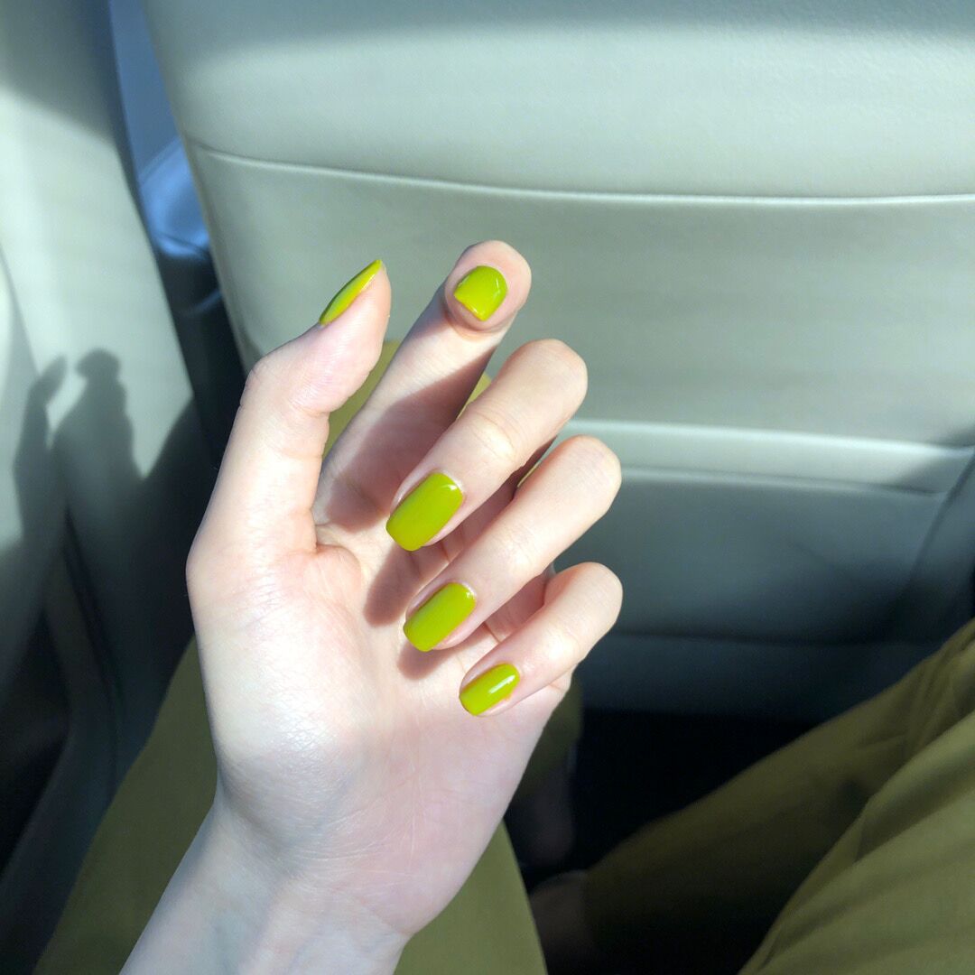 Nail Art Bowlift