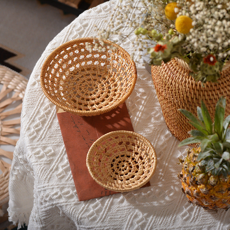 Handwoven storage basket Bowlift