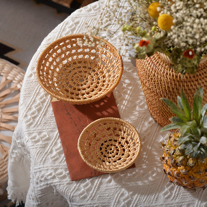 Handwoven storage basket Bowlift