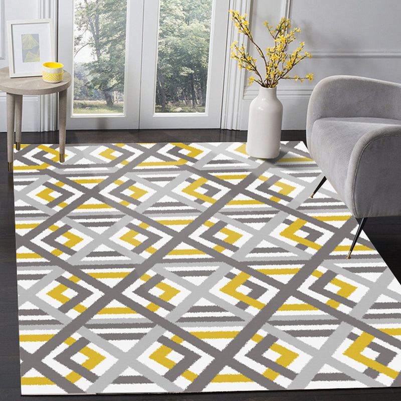 Modern living room rug in white Geometric hexagon diamond pattern rug Polyester Machine washable Pet-friendly rug | Bowlift