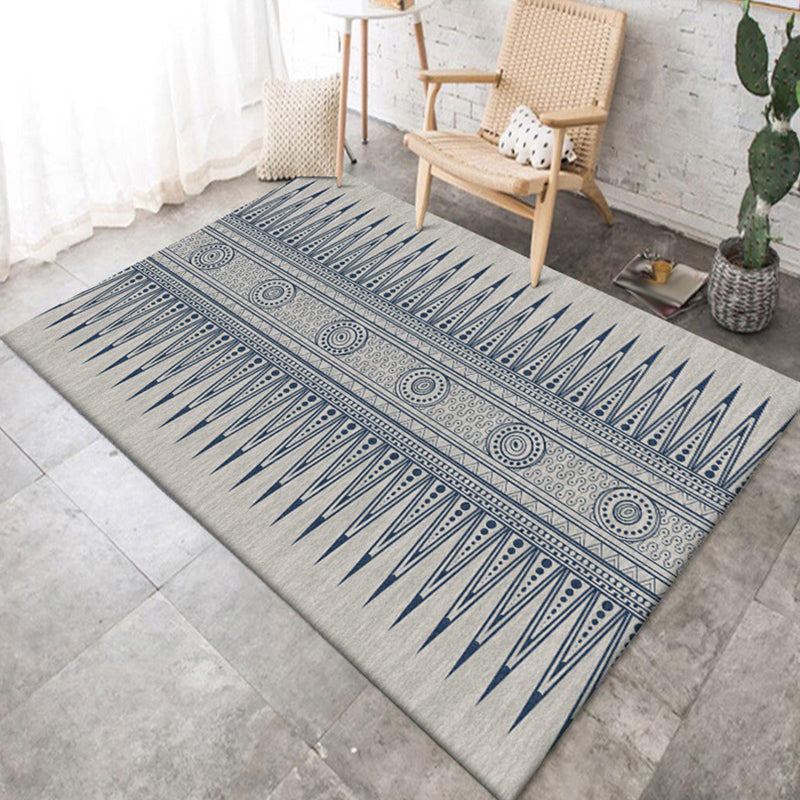 BowLift | Southwest Living Room Rug in Gray Tribal Triangle Circle Pattern Rug Polyester Non-Slip Pet Friendly Area Rug