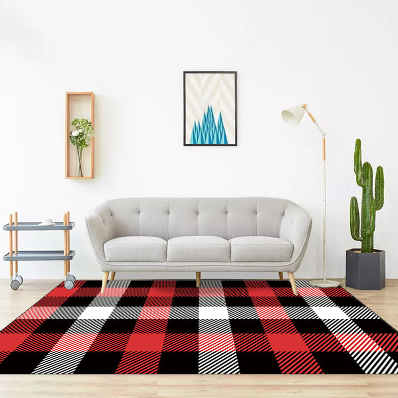 Black Bedroom Rug Modern Checkered Pattern Area Rug Polyester Non-Slip Machine Washable Rug | Bowlift