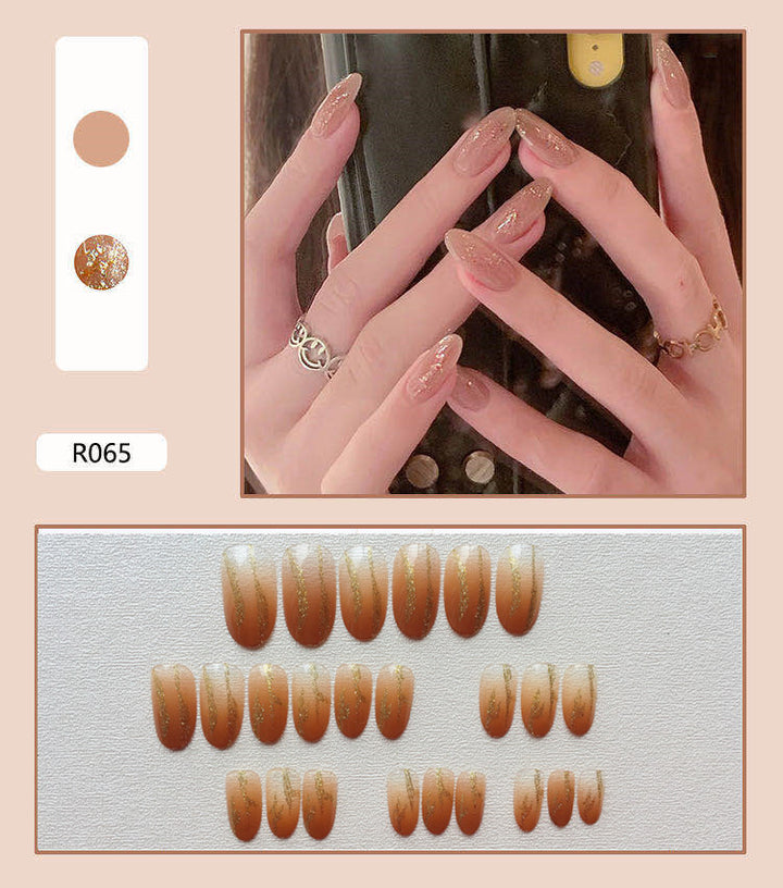 Elegant artificial nails with sparkling glitter Bowlift