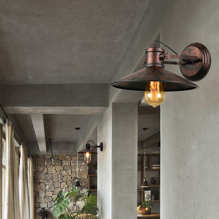 BowLift | Metallic Saucer Wall Light Antique Style 1-Bulb Hallway Wall Light Lamp in Black/Rust