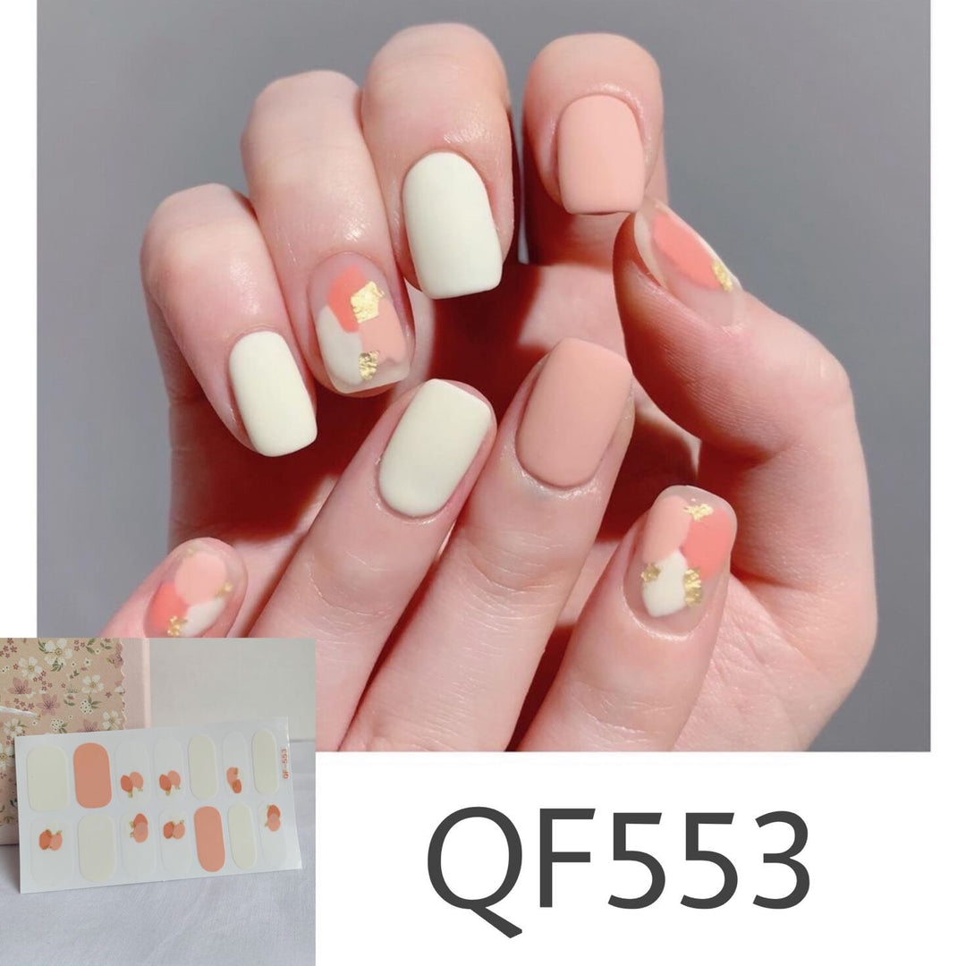 Artificial nail art with star design Bowlift