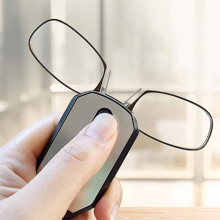 BowLift | The reading glasses you will never forget!