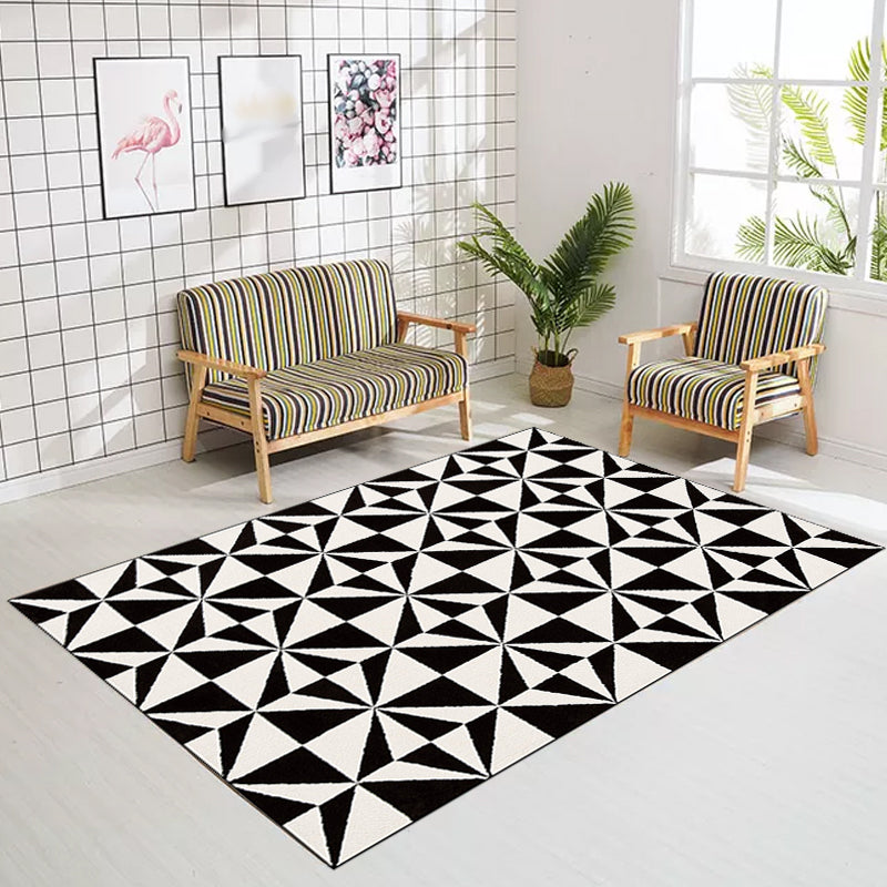 Black and white bedroom rug modern geometric triangle pattern area rug made of polyester, stain-resistant rug | Bowlift