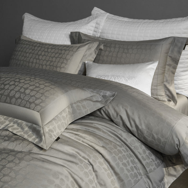 Italian Jacquard Bed Linen Set Made of Long Staple Cotton