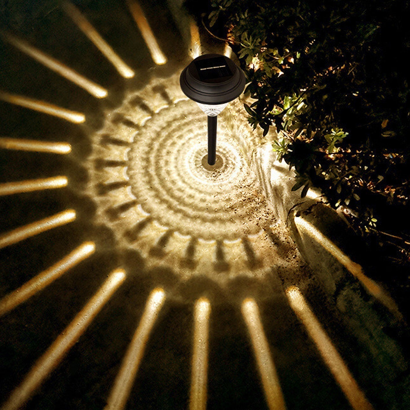 BowLift | Solar waterproof circular divergent light shadow design LED outdoor garden decorative light