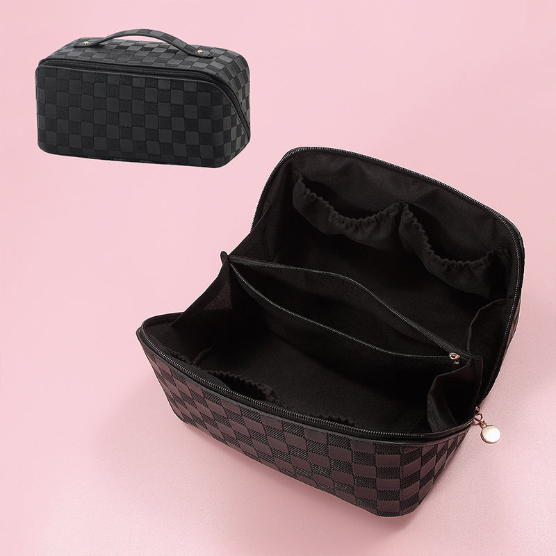 BowLift | Vintage Pattern Handheld Makeup Bag