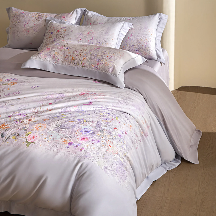 Cotton bedding set with floral pattern