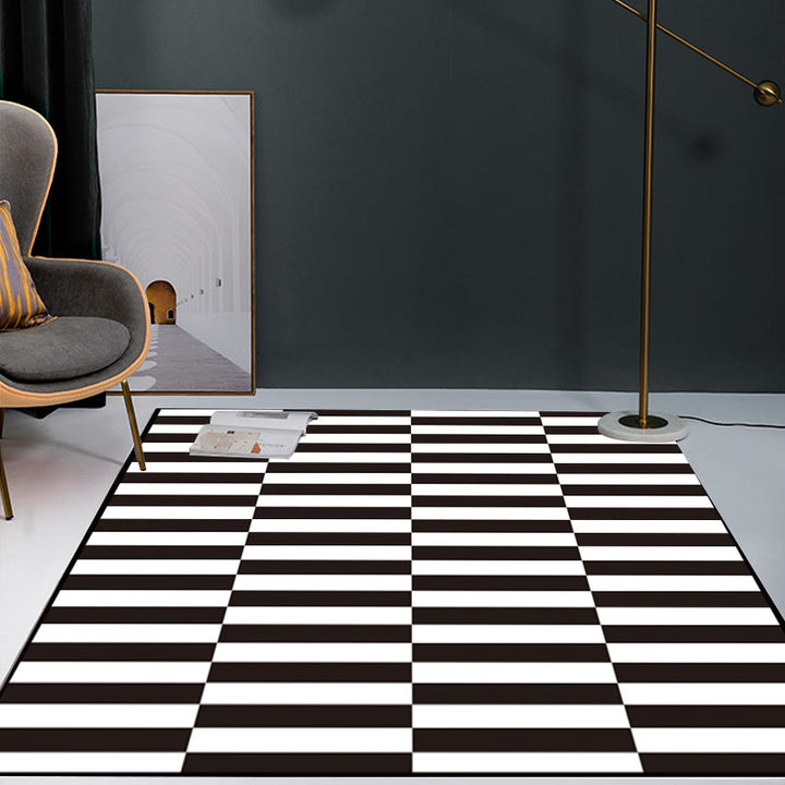 Contemporary Checkered Pattern Rug Black and White Polyester Rug Machine Washable Non-Slip Area Rug for the Bedroom | Bowlift