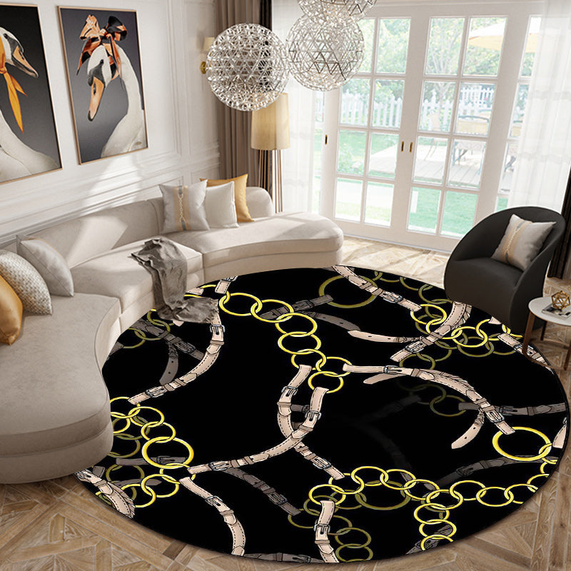 Modern living room rug in black belt chain pattern Rug Polyester Washable Pet-friendly area rug | Bowlift