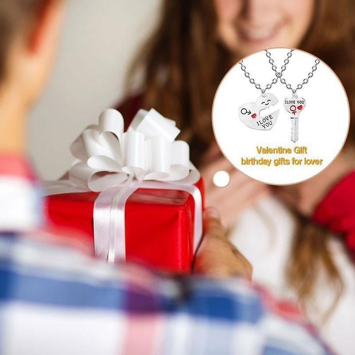 BowLift | “I LOVE YOU” Necklace / Key Chain (1 Pair)