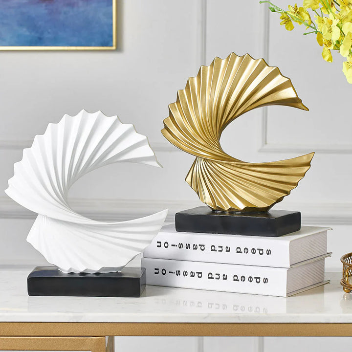BowLift | Stylish Half-Moon Sculpture – Elegant Moon Decor for Home & Office