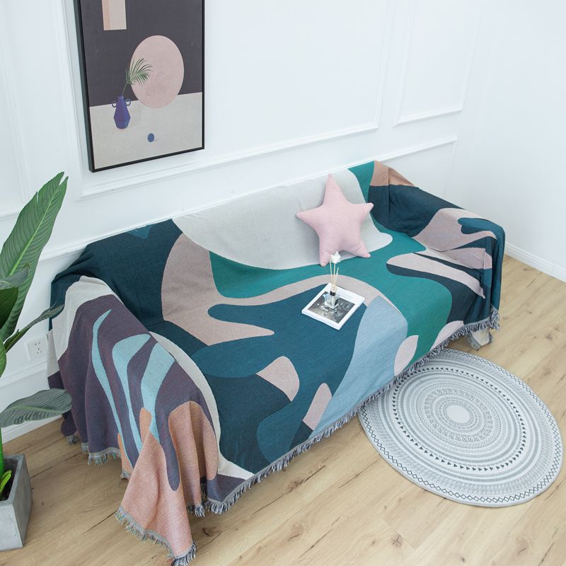 Cozy Abstract Patterned Throw Blanket