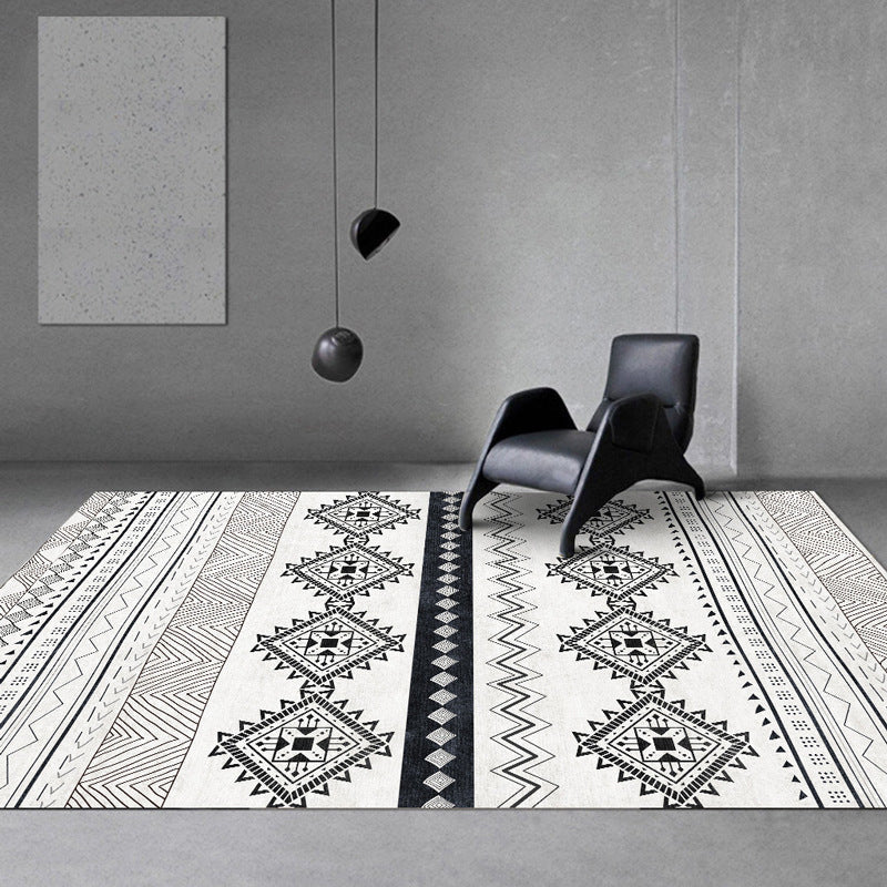 BowLift | Vintage Southwestern Geometric Pattern Carpet White Tribal Carpet Polyester Washable Non-Slip Back Carpet for Living Room