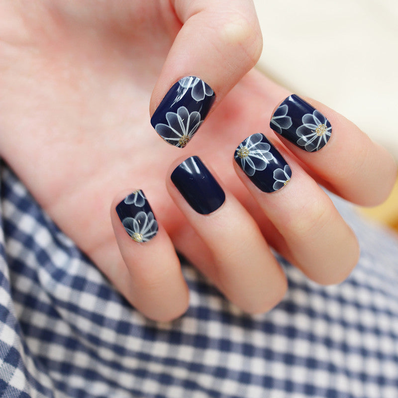 Artistic Floral Press-On Nail Set