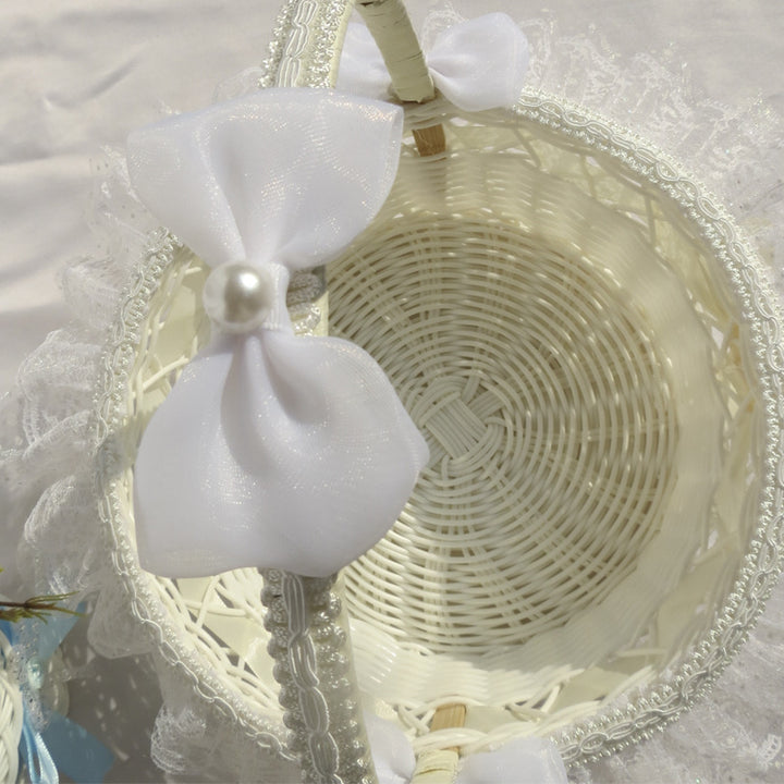 Decorative Lace Trimmed Wicker Basket Bowlift