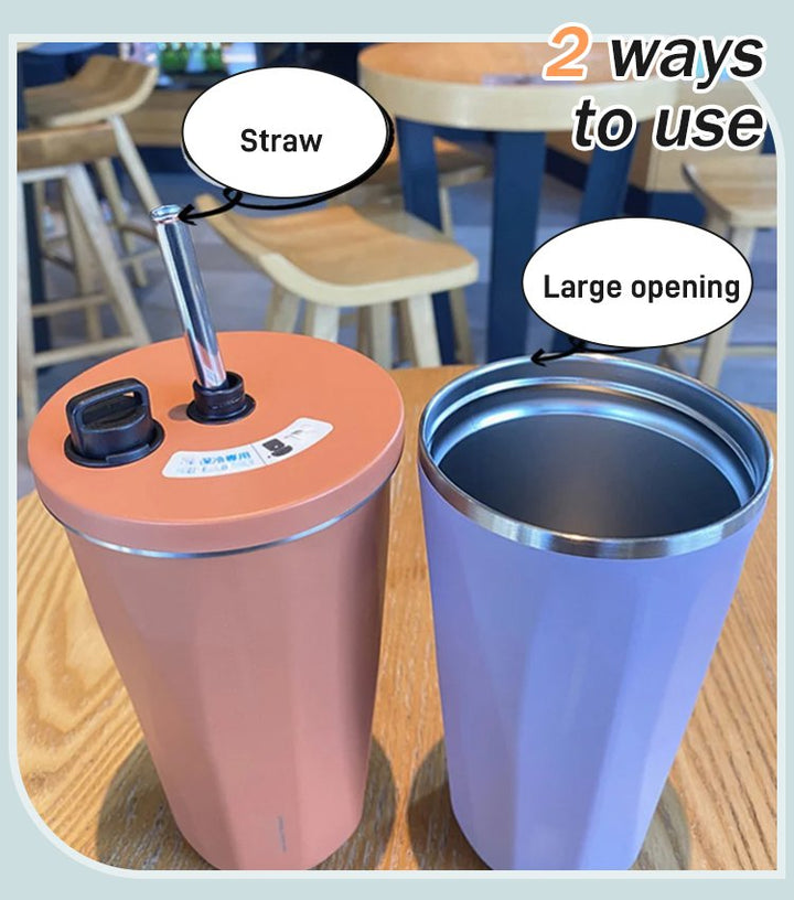 BowLift | Cup with collapsible straw