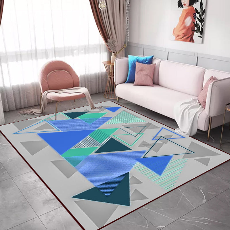 Modern living room rug in gray color block triangle print rug polyester machine washable rug | Bowlift