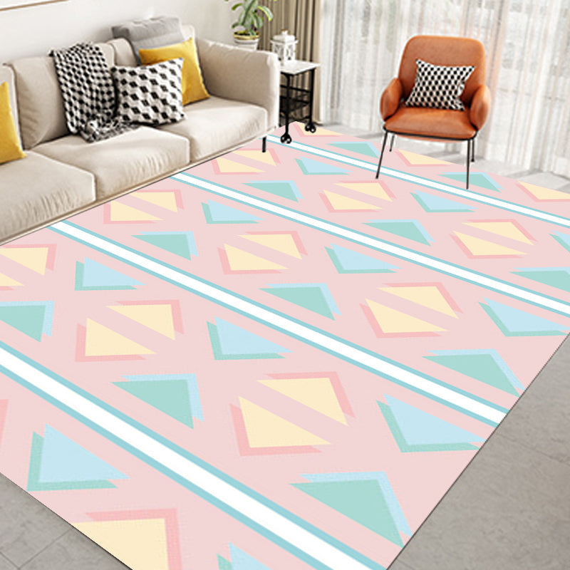Contemporary modern rug in pink triangle pattern rug polyester stain-resistant rug for home decor | Bowlift