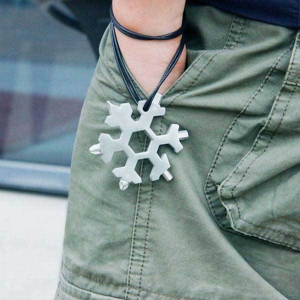 Pre-Christmas sale 18-in-1 stainless steel snowflake multi-tool | Bowlift