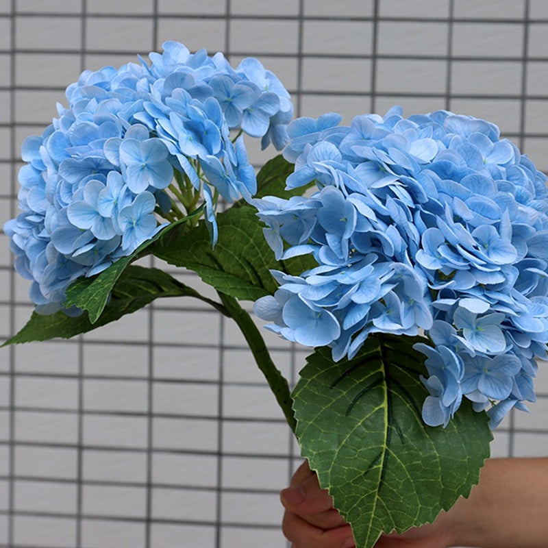 BowLift | Artificial Hydrangea Flowers Outdoors