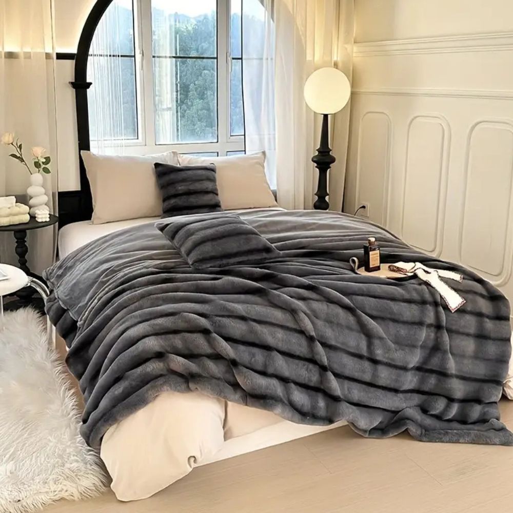 BowLift | Ruched Faux Rabbit Fur Blanket