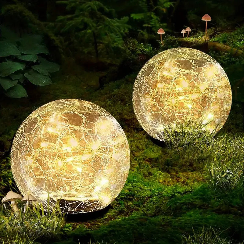 Solar-powered garden lamp Bowlift