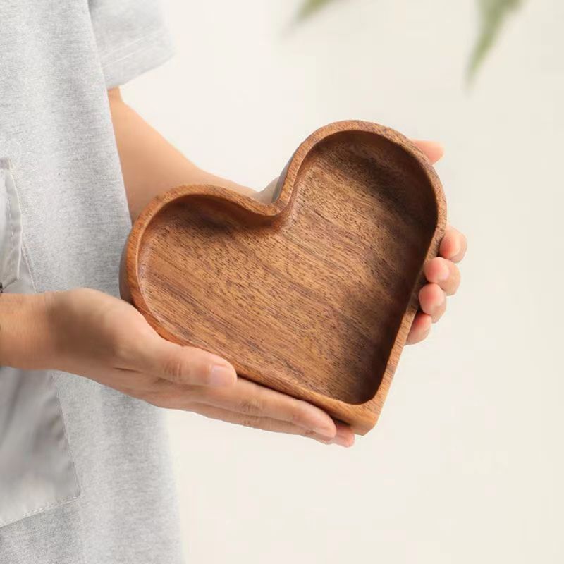BowLift | Wooden serving bowls – a combination of functionality and aesthetics