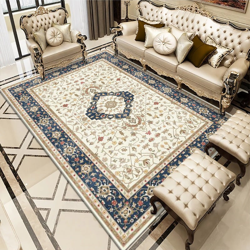 Luxury Vintage-Inspired Area Rug Bowlift