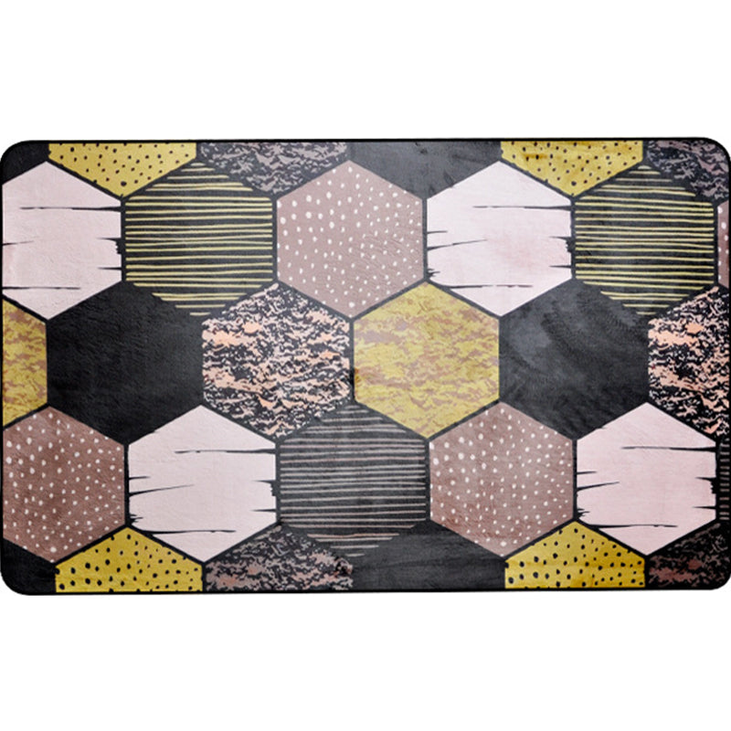 New Arrival Geometric Pattern Rug Black Polyester Rug Washable Pet-Friendly Non-Slip Area Rug for Living Room | Bowlift